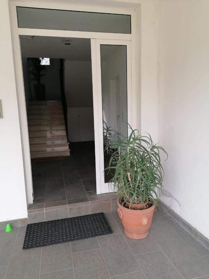 My Home Apartment มิรา ภายนอก รูปภาพ