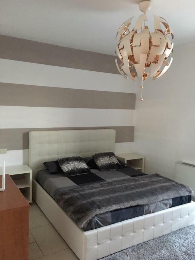 My Home Apartment มิรา ภายนอก รูปภาพ